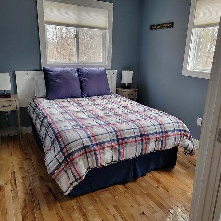 In-Town Meredith Apartment On The Hill Extérieur photo